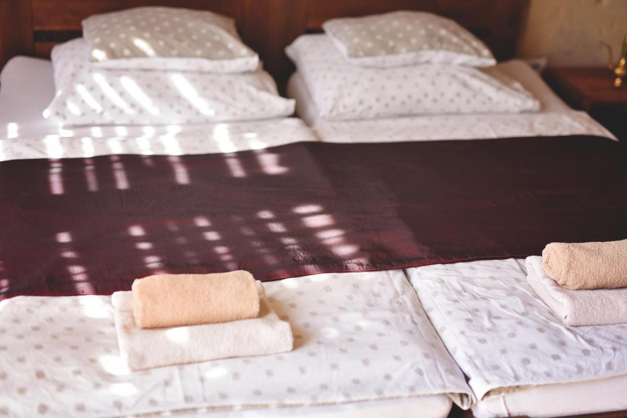 Sirocave Barlang Apartmanok Sirok Luaran gambar